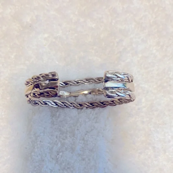 Beautiful 925 Sterling Silver Cuff Bracelet - Picture 3 of 7